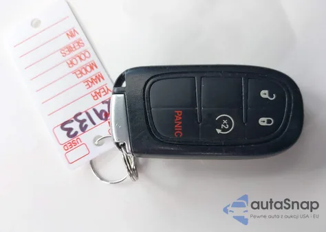 2017 Jeep Cherokee Limited 4X4 from USA, damaged, VIN 1C4PJMDB7HD223980